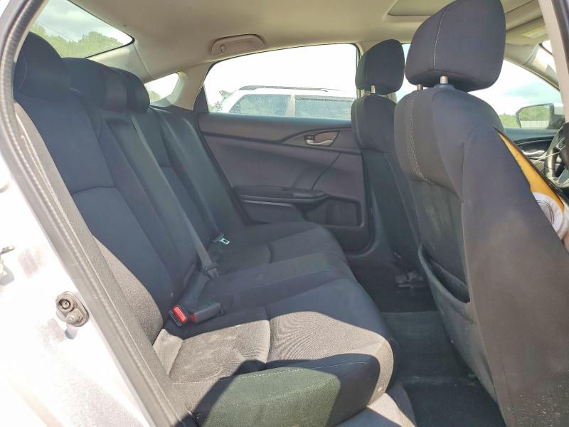 Photo 10 from auction – 2018 HONDA CIVIC with VIN 2HGFC2F7XJH503728