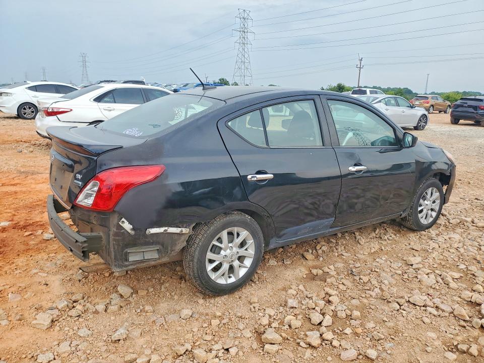 Photo 3 from auction – 2017 NISSAN VERSA with VIN 3N1CN7AP8HL842637