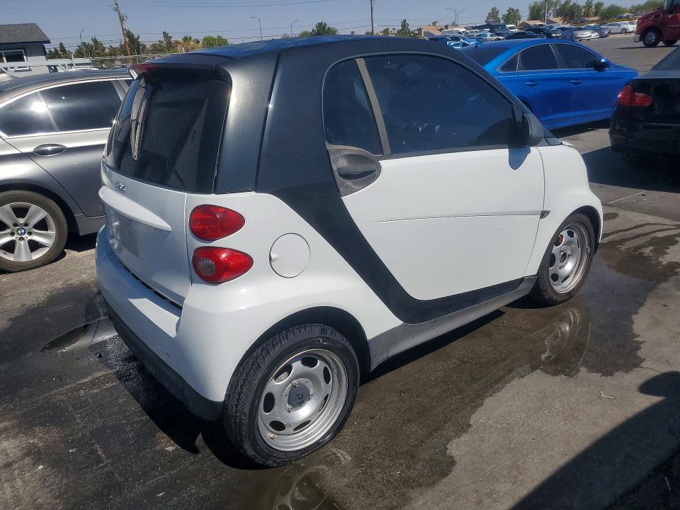 Фото 3 с аукциона – 2015 SMART FORTWO с VIN WMEEJ3BA4FK806013