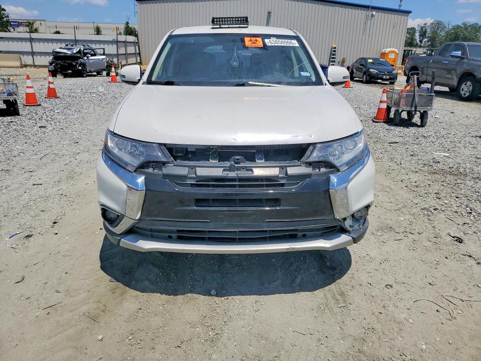 Photo 5 from auction – 2018 MITSUBISHI OUTLANDER with VIN JA4AD3A39JZ041673
