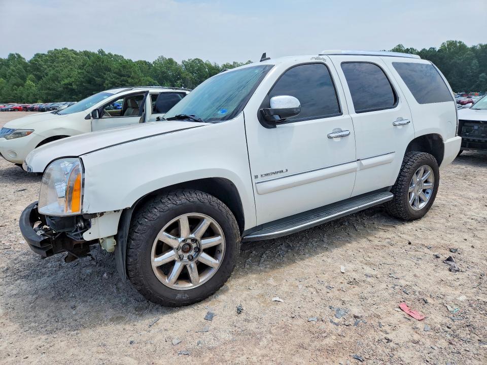 GMC YUKON 2008 with VIN 1GKFK63818J132848 - Photo from auction
