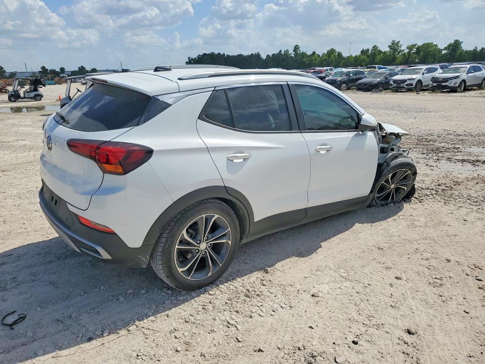 Photo 3 from auction – 2022 BUICK ENCORE GX with VIN KL4MMDSLXNB068543