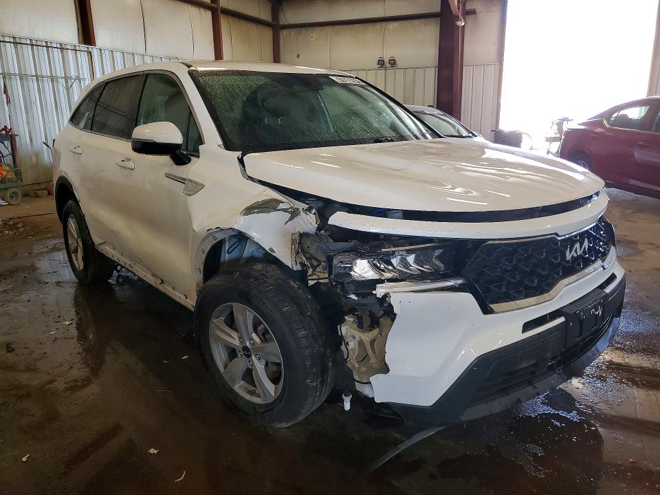 Photo 4 from auction – 2023 KIA SORENTO with VIN 5XYRGDLC6PG196658