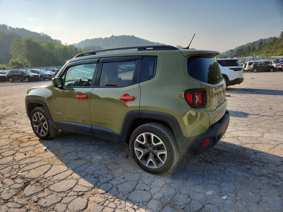 Photo 2 from auction – 2015 JEEP RENEGADE with VIN ZACCJBBT0FPB76548