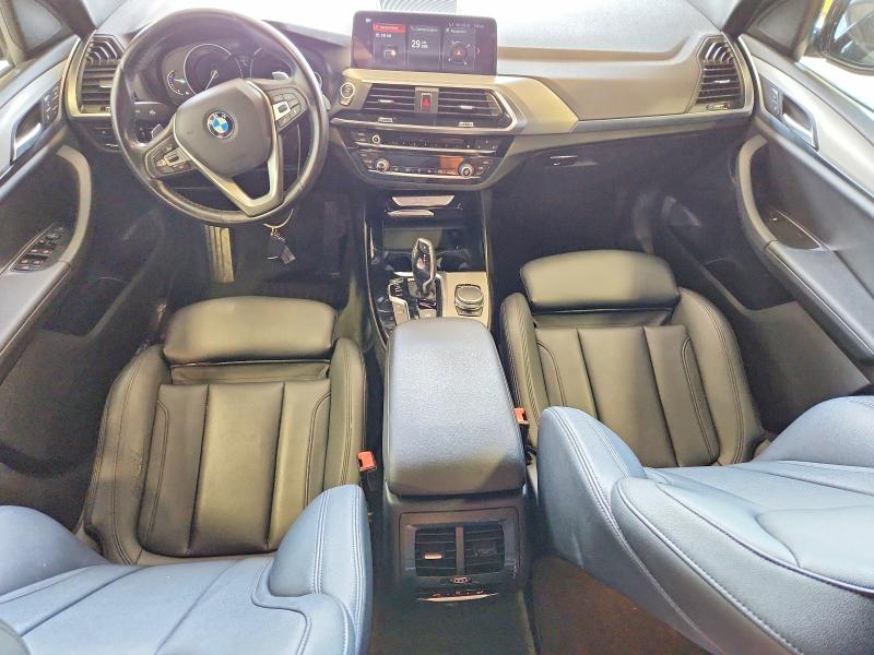 Photo 8 from auction – 2018 BMW X3 with VIN 5UXTR9C56JLC81446