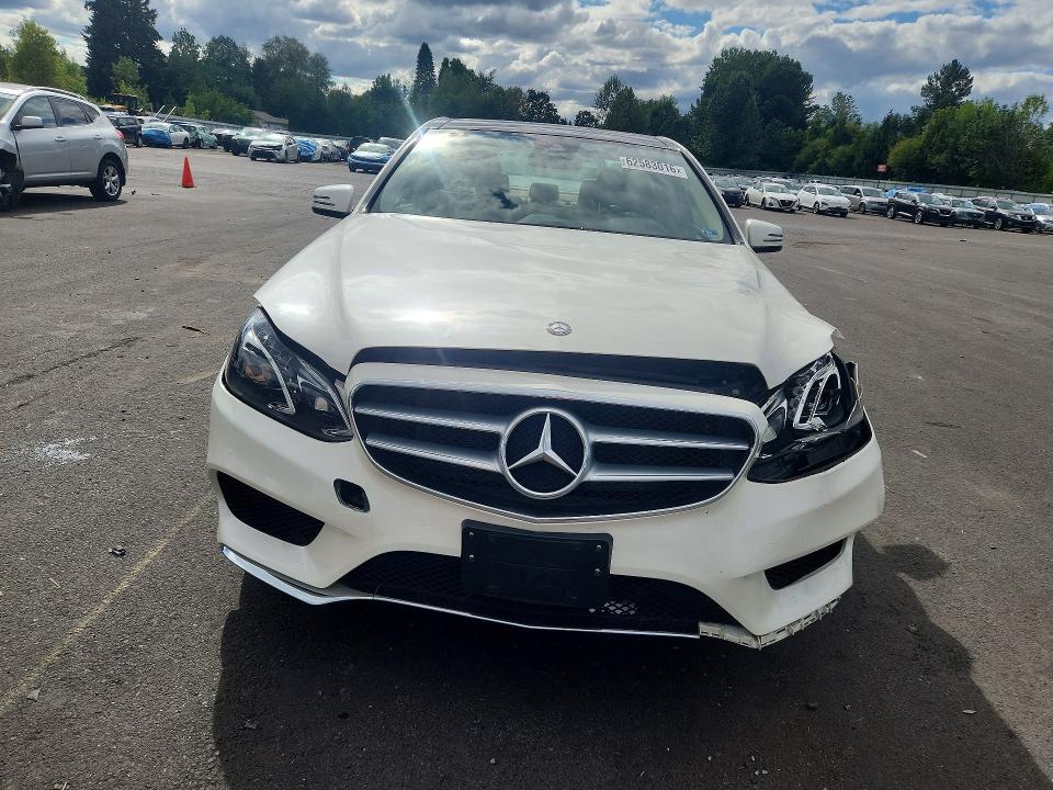 Zdjęcie 5 z aukcji – 2015 MERCEDES-BENZ E z VIN WDDHF5KBXFB096560