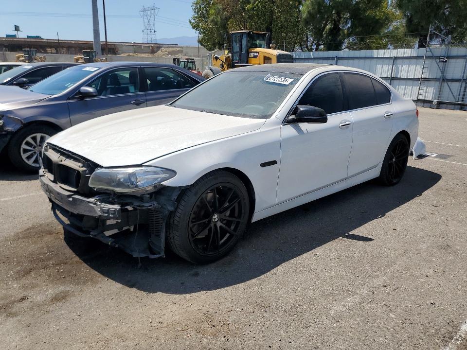 BMW 528 2015 with VIN WBA5A5C58FD518136 - Photo from auction