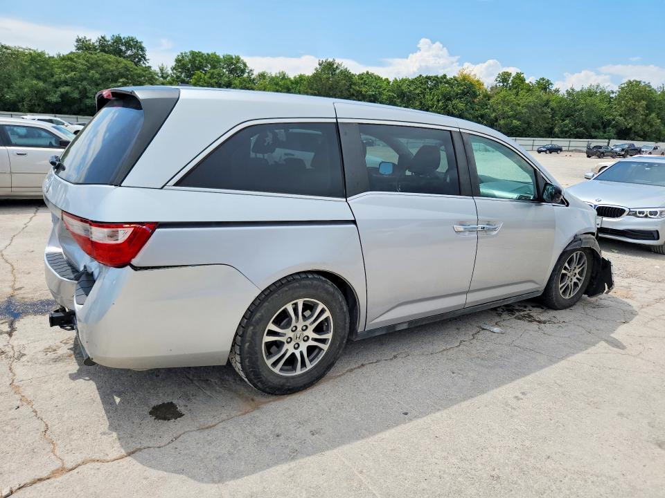 Photo 3 from auction – 2013 HONDA ODYSSEY with VIN 5FNRL5H68DB023957