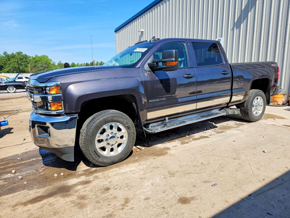 CHEVROLET SILVERADO 2015 with VIN 1GC1KVE88FF587936 - Photo from auction