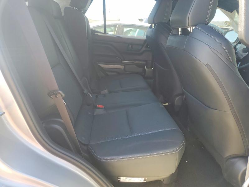 Photo 11 from auction – 2025 TOYOTA 4RUNNER with VIN JTEVA5BR0S5071275