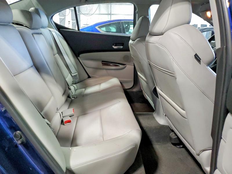 Photo 10 from auction – 2016 ACURA TLX with VIN 19UUB2F53GA011297