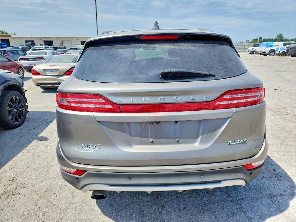 Foto 6 de la subasta – 2016 LINCOLN MKC con VIN 5LMTJ3DH1GUJ10949