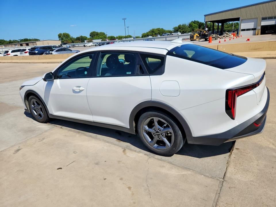 Photo 2 from auction – 2025 KIA K4 with VIN 3KPFT4DE3SE034149