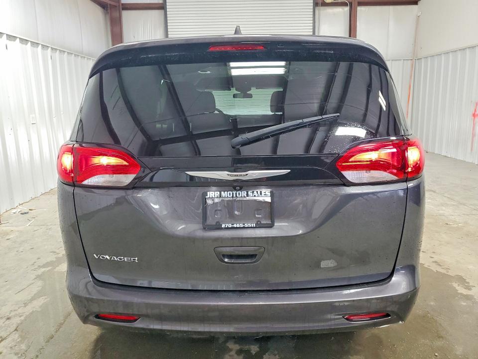 Photo 6 from auction – 2022 CHRYSLER VOYAGER with VIN 2C4RC1CG2NR158138