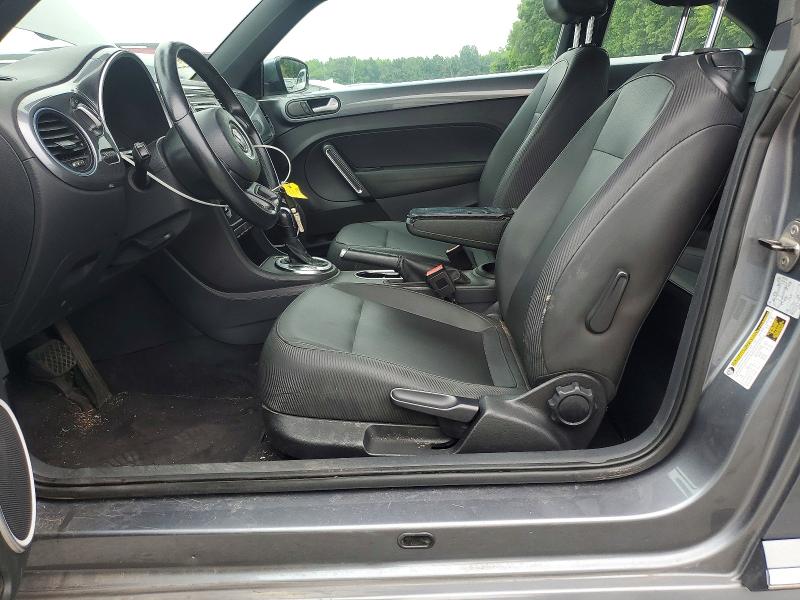 Photo 7 from auction – 2013 VOLKSWAGEN BEETLE with VIN 3VWJX7AT9DM692647