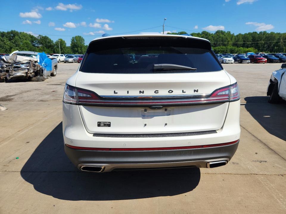 Photo 6 from auction – 2022 LINCOLN NAUTILUS with VIN 2LMPJ9JPXNBL05569