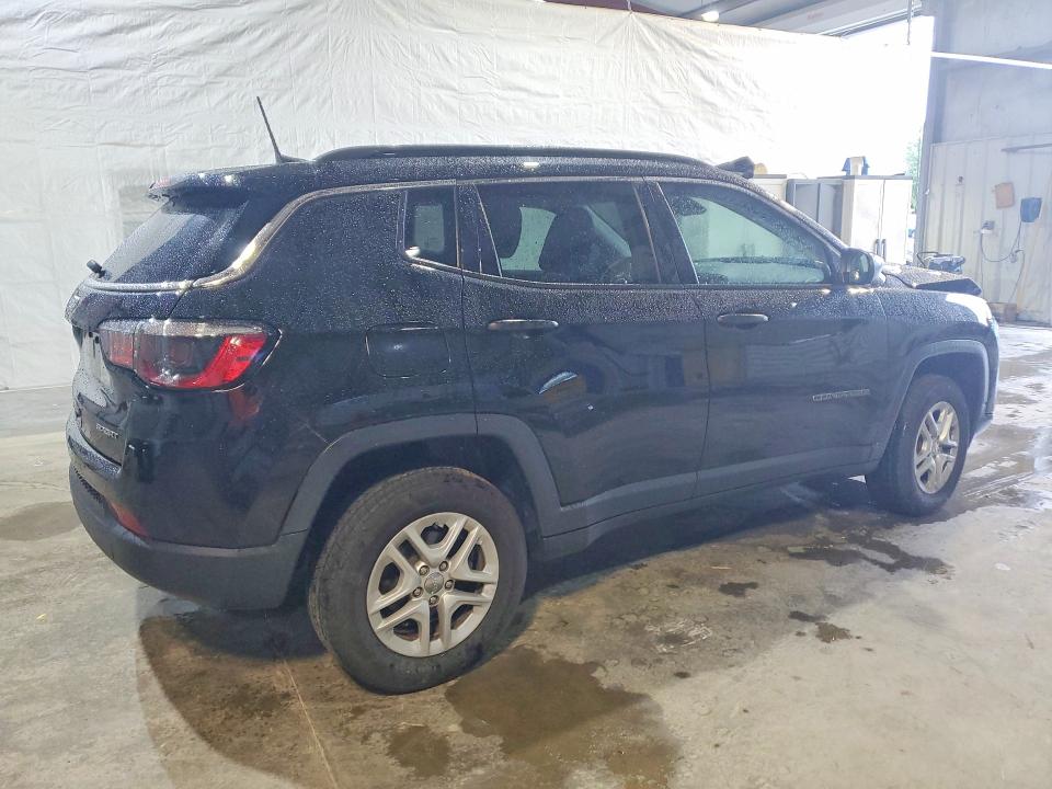 Photo 3 from auction – 2020 JEEP COMPASS with VIN 3C4NJDAB9LT210159