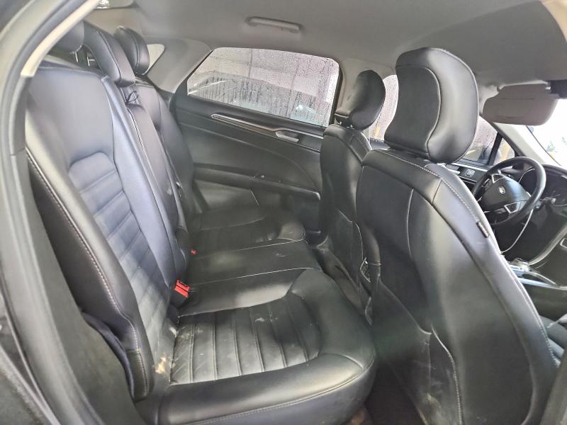 Photo 10 from auction – 2017 FORD FUSION with VIN 3FA6P0HD8HR229069