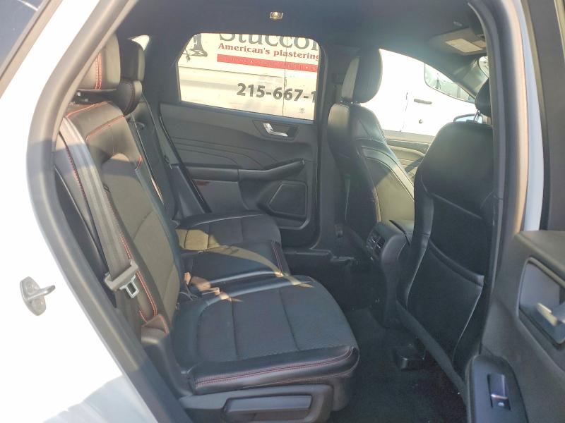 Photo 11 from auction – 2023 FORD ESCAPE with VIN 1FMCU0MN0PUA17998