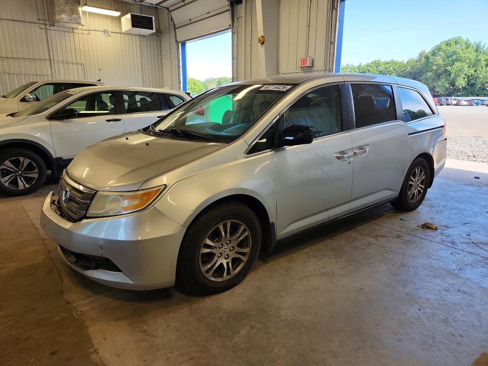 Photo 1 from auction – 2011 HONDA ODYSSEY with VIN 5FNRL5H40BB051991