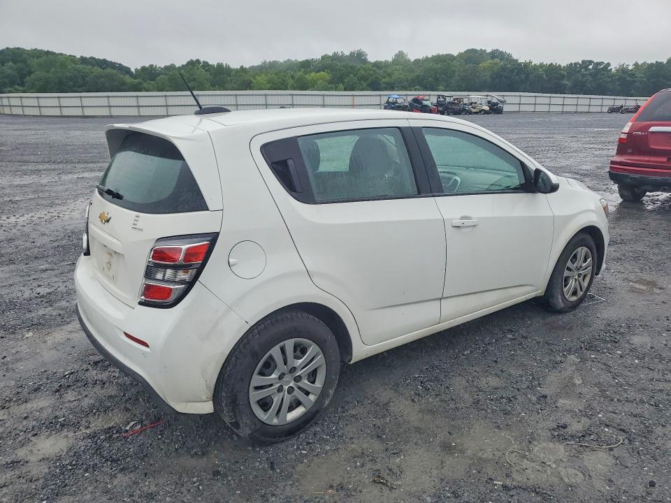 Photo 3 from auction – 2020 CHEVROLET SONIC with VIN 1G1JG6SBXL4130858