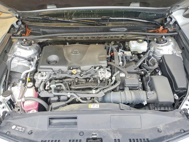 Photo 11 from auction – 2021 TOYOTA CAMRY with VIN 4T1K31AK6MU550898