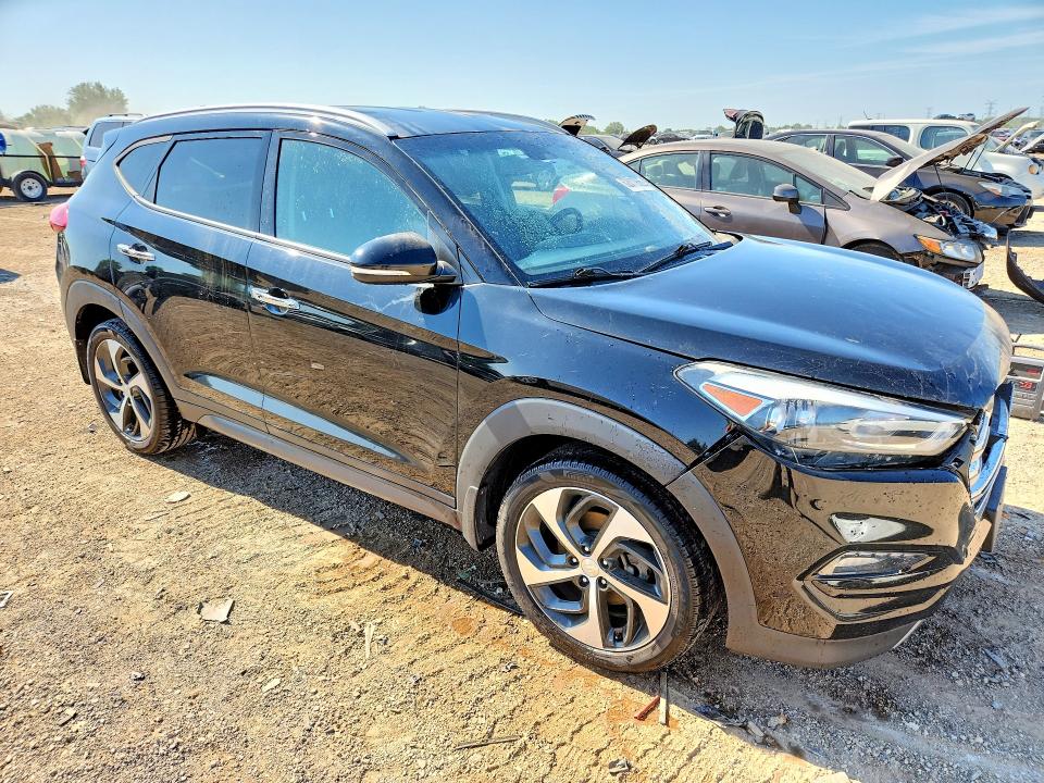 Zdjęcie 4 z aukcji – 2016 HYUNDAI TUCSON z VIN KM8J33A21GU249810