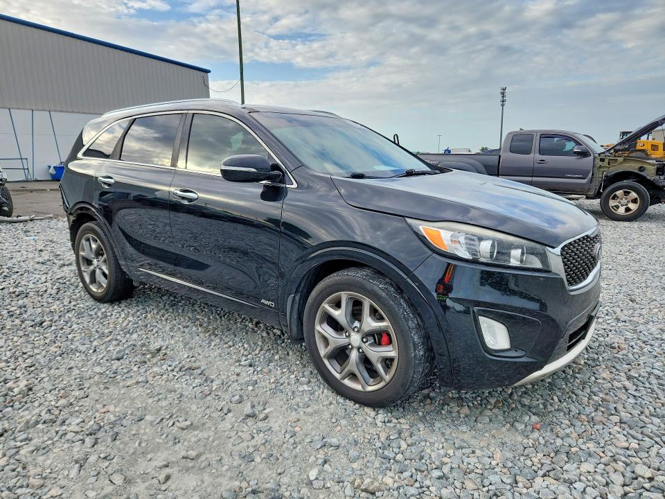 Photo 4 from auction – 2016 KIA SORENTO with VIN 5XYPKDA56GG149429