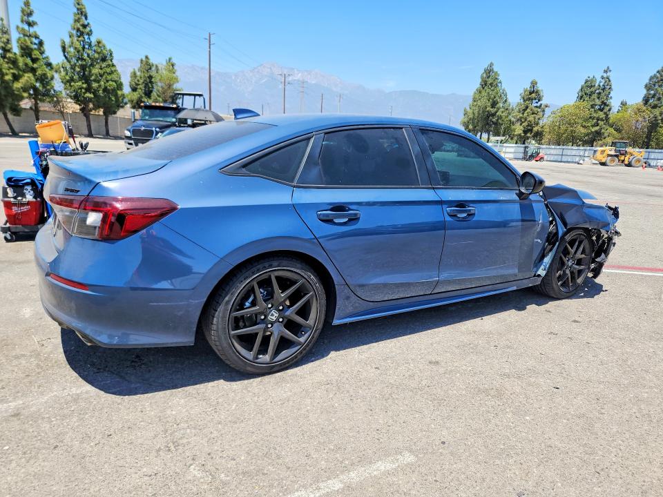 Снимка 3 от търг – 2026 HONDA CIVIC с VIN 2HGFE2F52TH596871
