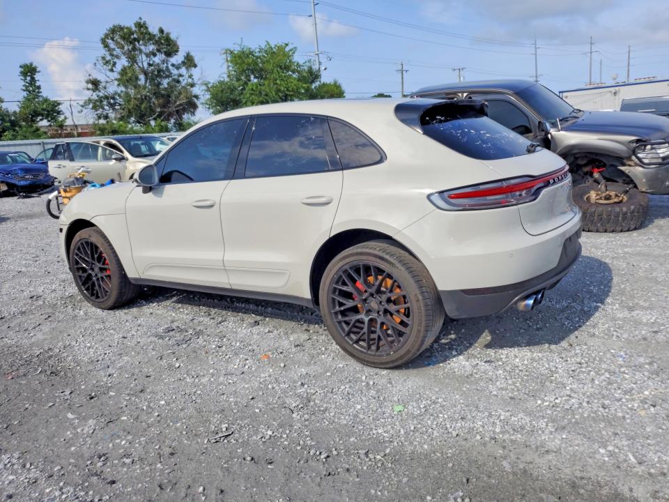Photo 2 from auction – 2021 PORSCHE MACAN with VIN WP1AB2A59MLB36229