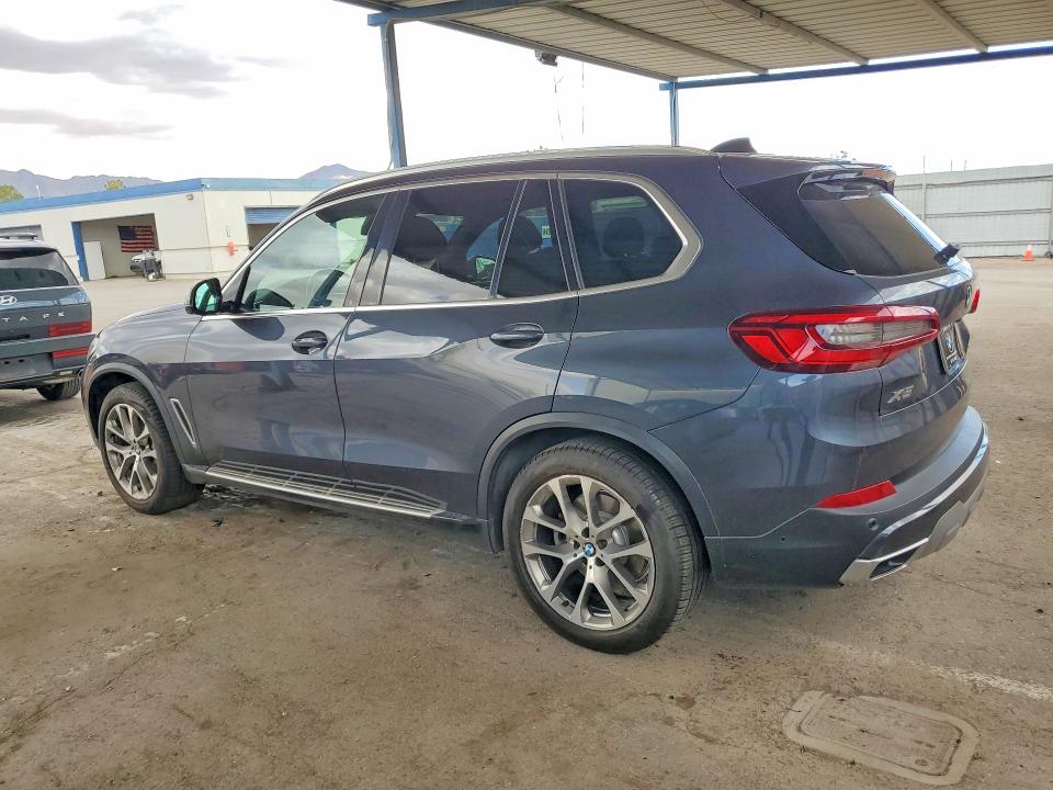 Photo 2 from auction – 2019 BMW X5 with VIN 5UXCR6C54KLK85122