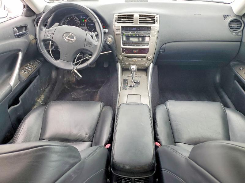 Photo 8 from auction – 2008 LEXUS IS with VIN JTHCK262582025485