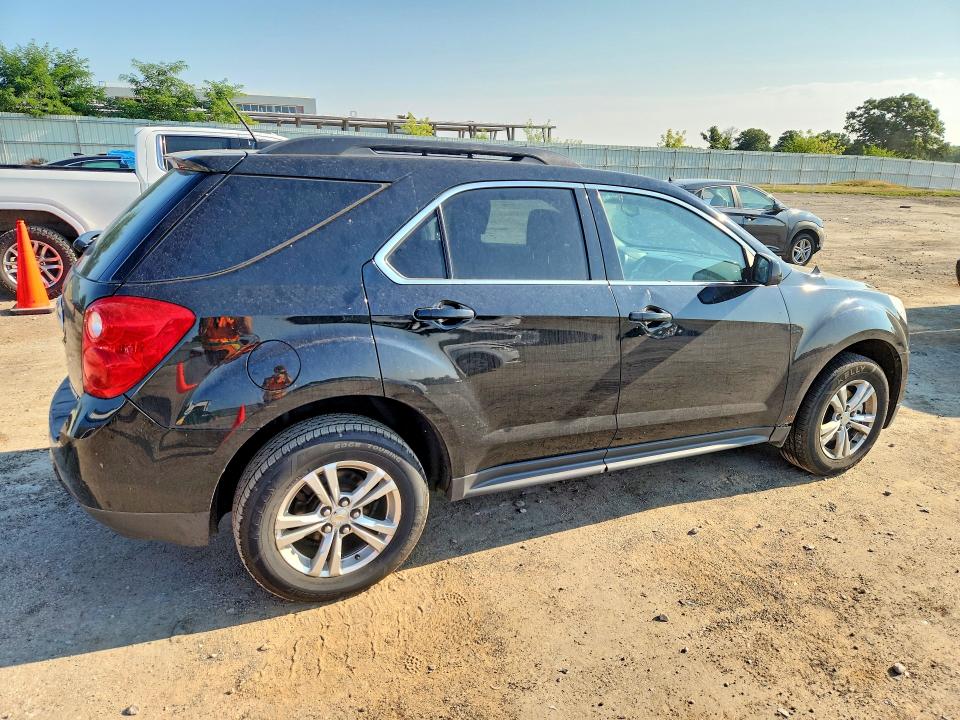 Photo 3 from auction – 2015 CHEVROLET EQUINOX with VIN 2GNFLFEKXF6307052