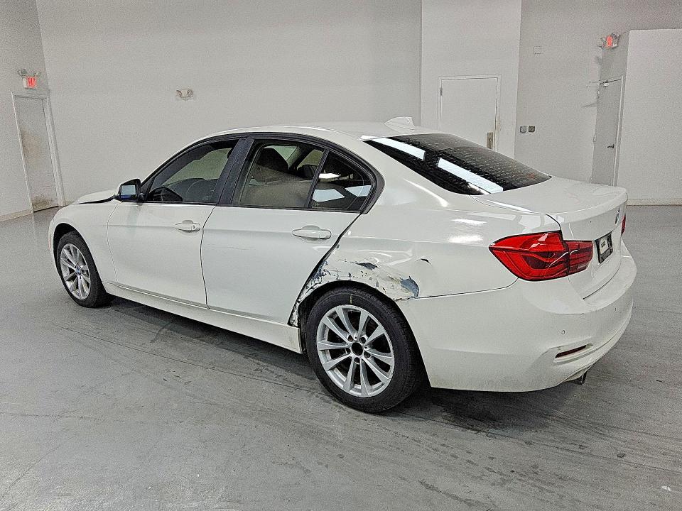 Photo 2 from auction – 2017 BMW 320 with VIN WBA8A9C53HK619488