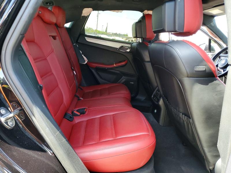 Photo 11 from auction – 2017 PORSCHE MACAN with VIN WP1AG2A57HLB51139