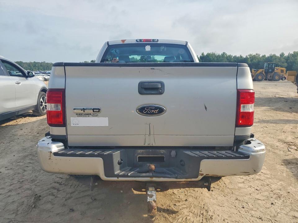 Photo 6 from auction – 2005 FORD F150 with VIN 1FTRX02W45KE28086