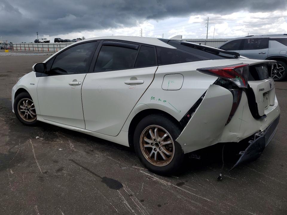 Photo 2 from auction – 2018 TOYOTA PRIUS with VIN JTDKARFU1J3553972