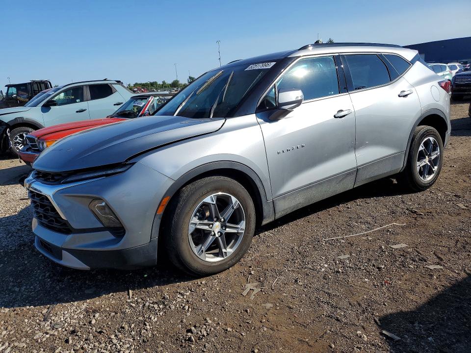 CHEVROLET BLAZER 2024 with VIN 3GNKBDRS6RS176191 - Photo from auction