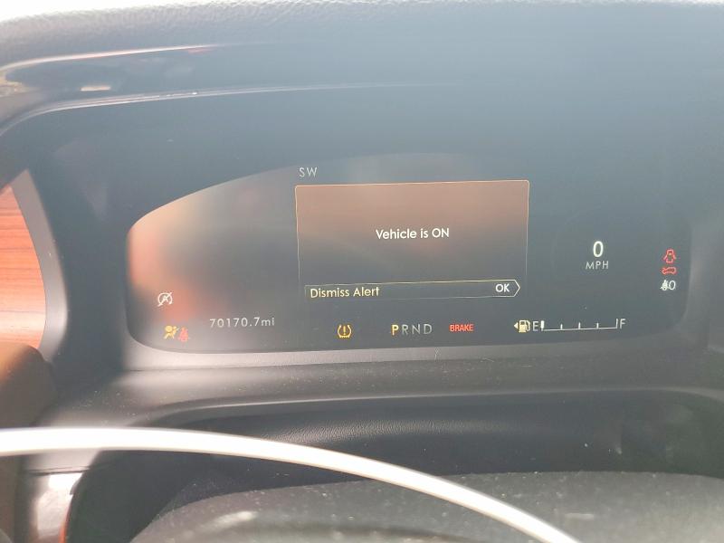 Photo 9 from auction – 2020 LINCOLN AVIATOR with VIN 5LM5J7XC8LGL36883