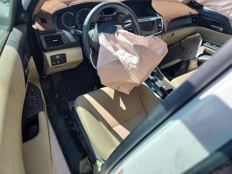 Photo 8 from auction – 2015 HONDA ACCORD with VIN 1HGCR3F83FA034035