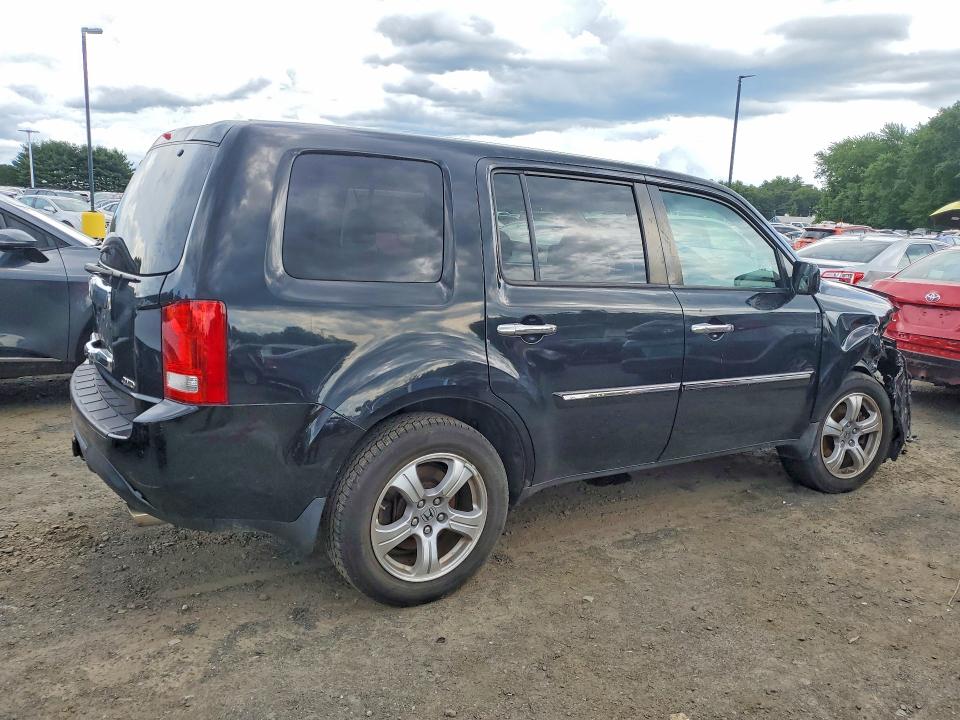 Photo 3 from auction – 2013 HONDA PILOT with VIN 5FNYF4H48DB022383