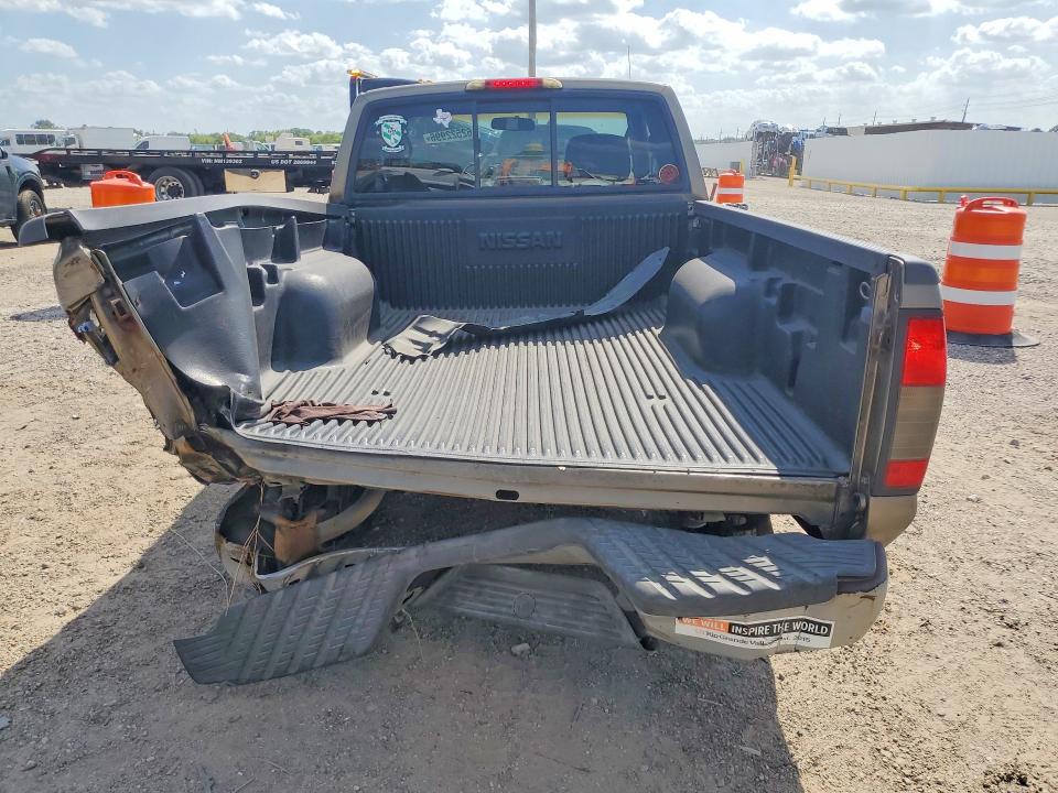 Photo 6 from auction – 2002 NISSAN FRONTIER with VIN 1N6DD26S82C366734
