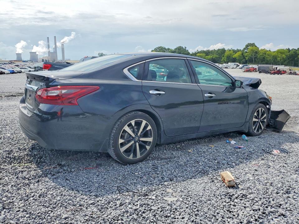 Photo 3 from auction – 2018 NISSAN ALTIMA with VIN 1N4AL3AP7JC114379