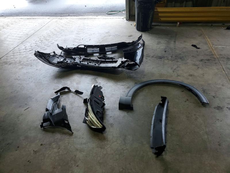 Photo 12 from auction – 2020 FORD EXPLORER with VIN 1FMSK8FH1LGA34633