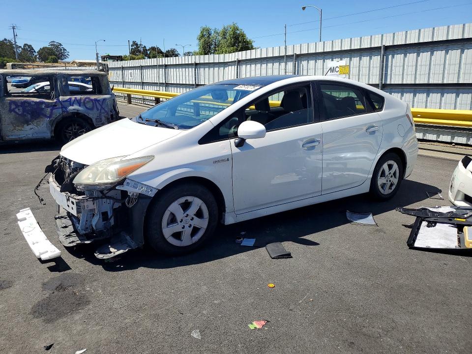TOYOTA PRIUS 2011 with VIN JTDKN3DU6B1432758 - Photo from auction