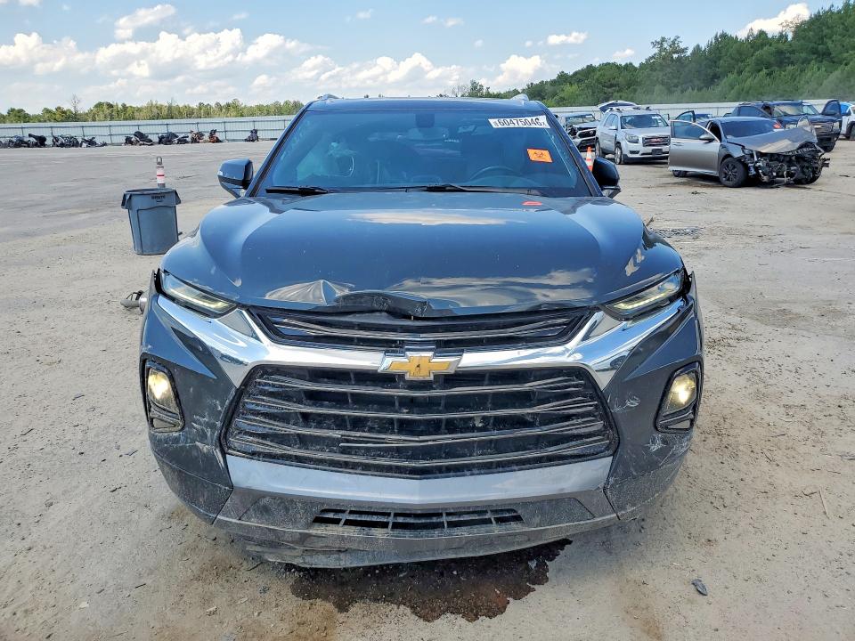 Photo 5 from auction – 2020 CHEVROLET BLAZER with VIN 3GNKBFRS4LS561851