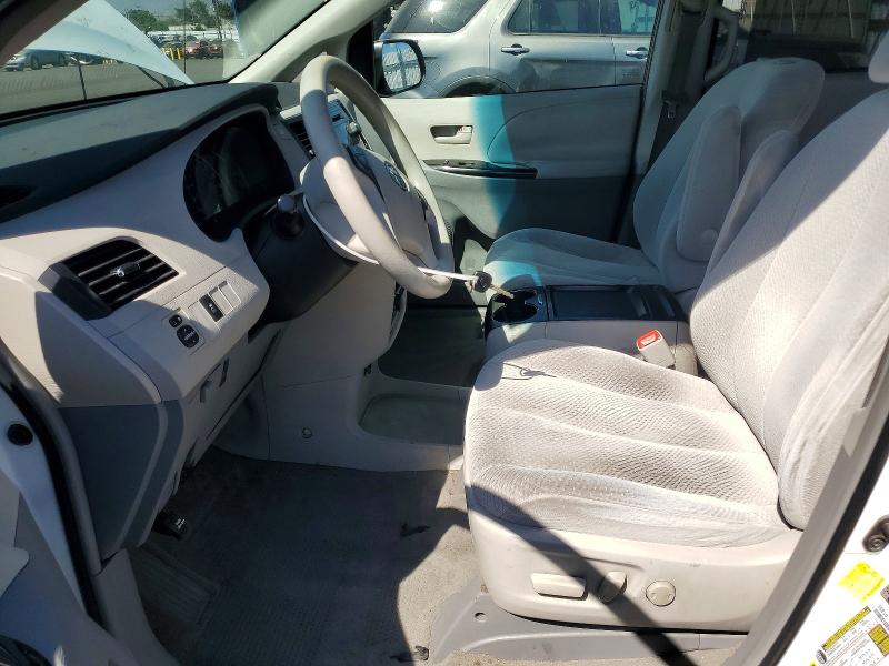 Photo 7 from auction – 2011 TOYOTA SIENNA with VIN 5TDKK3DC8BS143478