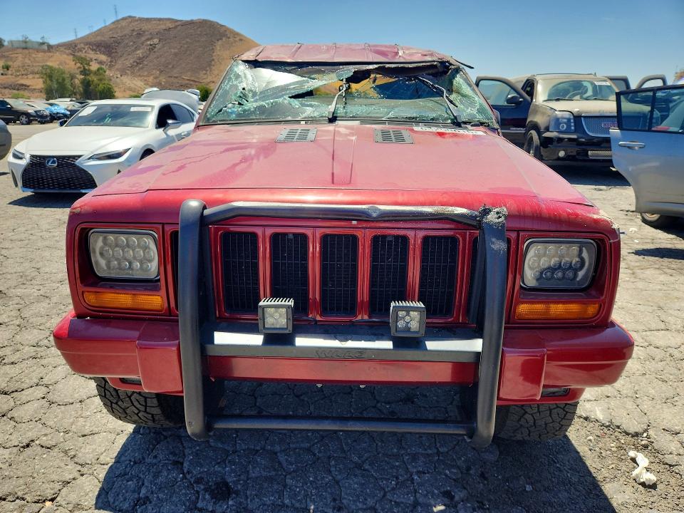 Photo 5 from auction – 1998 JEEP CHEROKEE with VIN 1J4FJ68S0WL136453