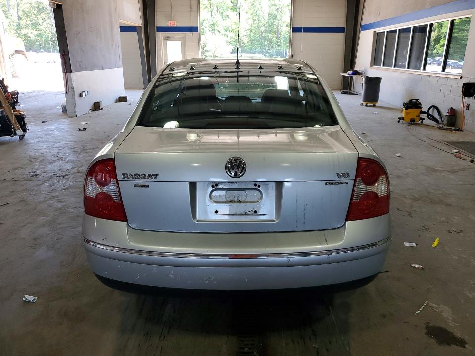 Photo 6 from auction – 2004 VOLKSWAGEN FACADE with VIN WVWRU63BX5P028270