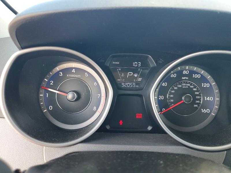 Photo 9 from auction – 2016 HYUNDAI ELANTRA with VIN KMHDH4AE5GU531043